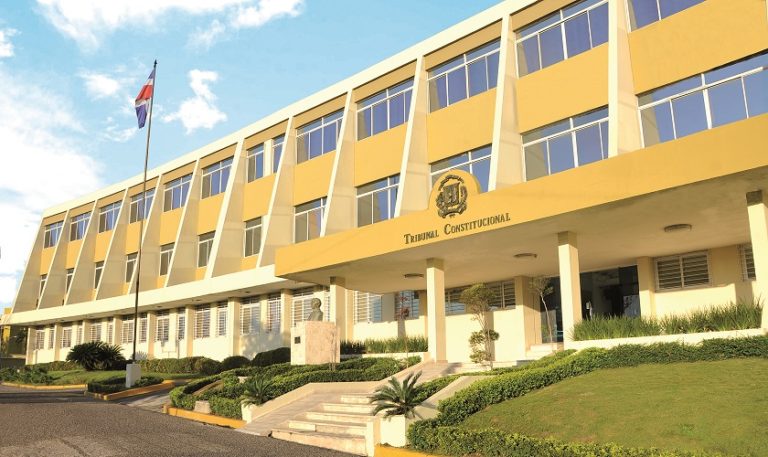 Presidente Danilo Medina designa con el nombre de “Juan Pablo Duarte” al edificio ocupado por Tribunal Constitucional