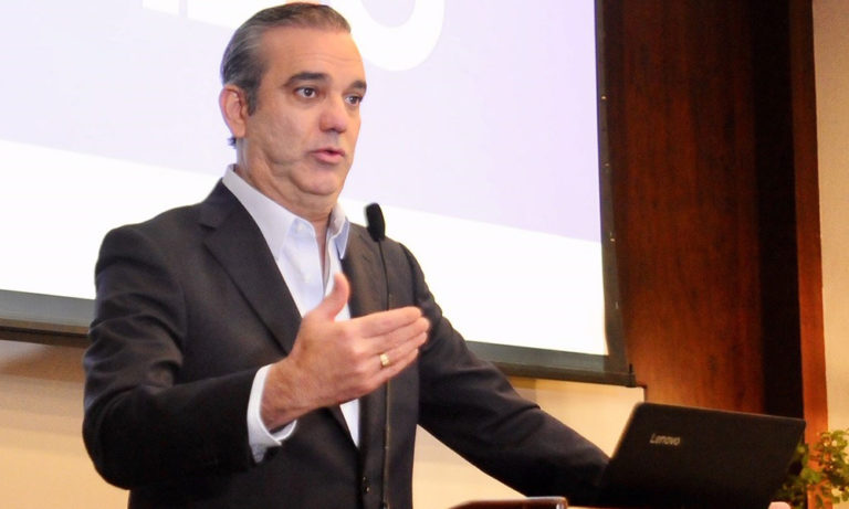 Abinader será proclamado el sábado por el PRM y el domingo por el PHD