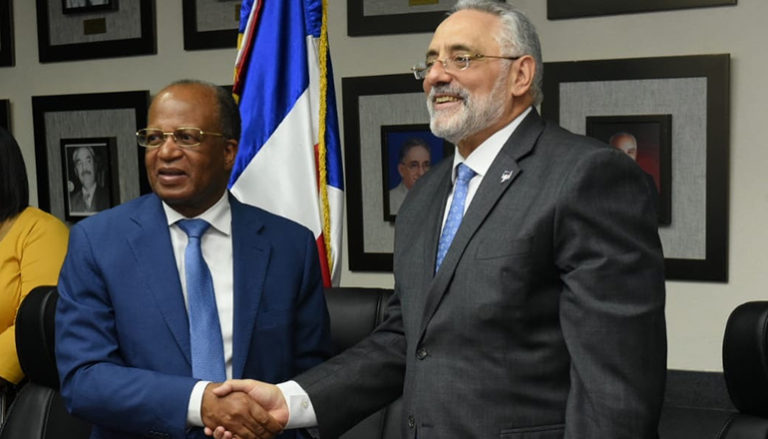 Lidom y OMSA ratifican acuerdo para transportar a los fanáticos del torneo invernal