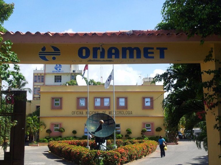 MUCHAS HORAS DE SOL Y POCAS LLUVIAS A NIVEL NACIONAL