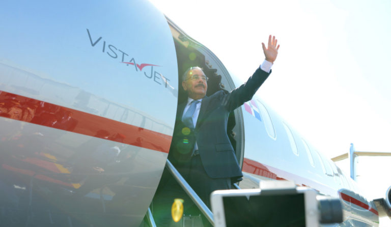 Presidente Danilo Medina saldrá este sábado hacia Madrid, España. Participará en conferencia sobre cambio climático