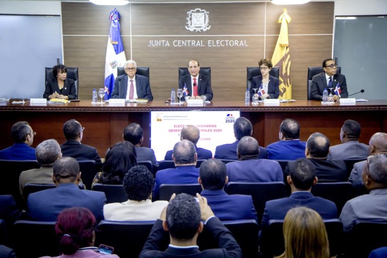 JCE dicta Proclama de elecciones municipales febrero 2020; convoca Audiencia Pública para discutir Voto de Automatizado