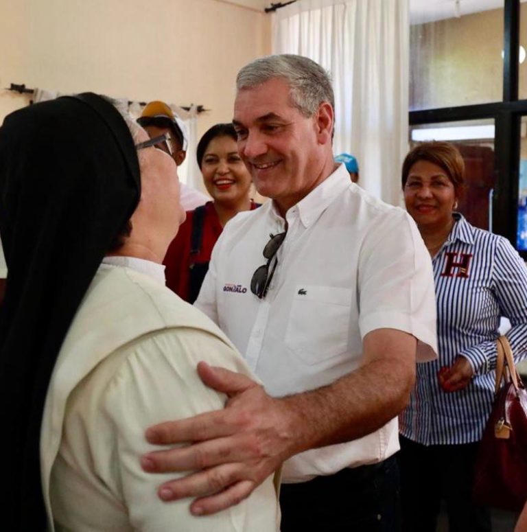 GONZALO CASTILLO ASEGURA QUE TRABAJARÁ JUNTO A LA SOCIEDAD SOBRE LA BASE DE UN SISTEMA DE VALORES PARA EL BIENESTAR DE TODO EL PAÍS