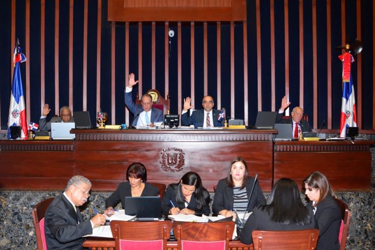 Senado aprueba proyecto de ley que modifica Ley 61-18 que aprueba el Presupuesto General del Estado para el año 2019