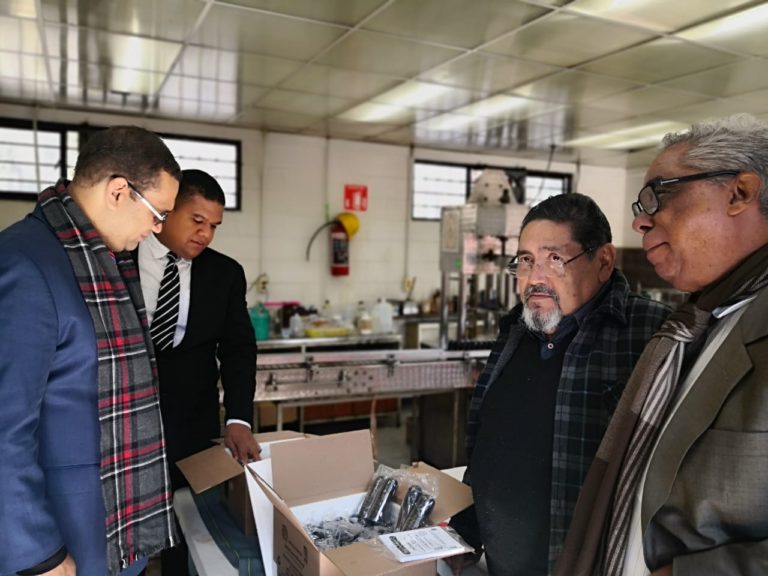 JCE recibe 108 mil frascos de tinta indeleble para elecciones ordinarias generales de 2020