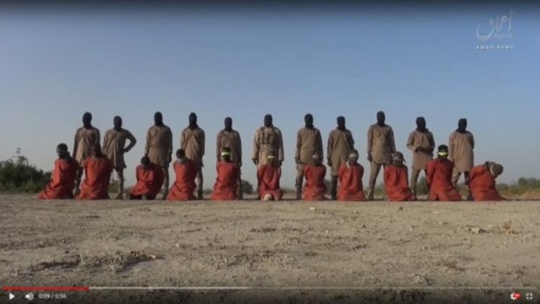 Isis publicó vídeo en el que decapitan a 11 cristianos