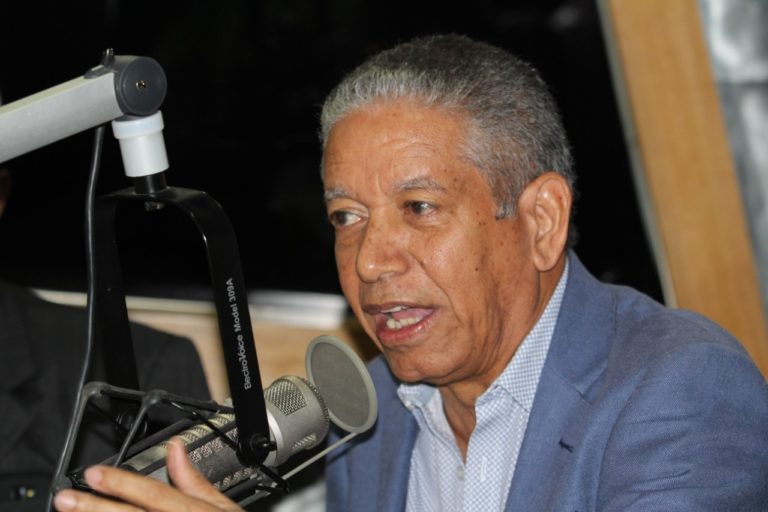 Héctor Guzmán: JCE violó Constitución al fijar el orden de partidos en boleta electoral  .