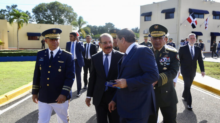 Presidente Danilo Medina expresa deseo de paz y prosperidad en esta Navidad al pueblo dominicano