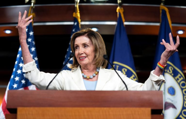 Demócratas anunciarán este martes sus cargos contra Trump en el juicio político .