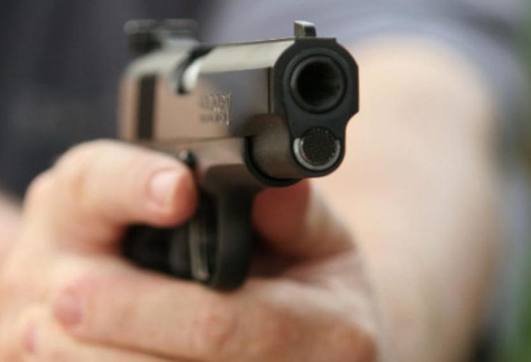 Seguridad mata joven tras confundirlo con delincuente en Baní