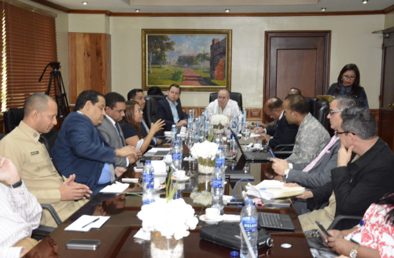 Comisión Bicameral avanza estudio de proyecto Ley de Comercio Marítimo