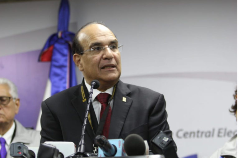 JCE dice esperará analizar dispositivo del TSA sobre las boletas antes de pronunciarse