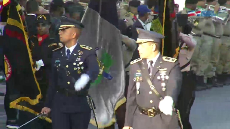 Desfile Militar en el Malecón de Santo Domingo
