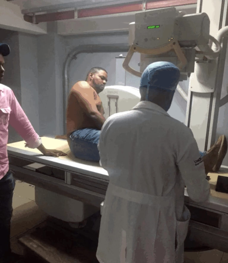 Técnico de Claro detenido por la Policía se encuentra en centro médico ingresado con hematomas