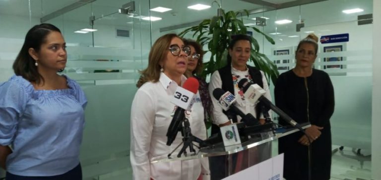 Directora Plan Social niega compra de electrodomésticos sea para fines políticos