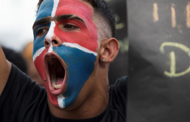 Protestas pacíficas ante la JCE llegan al octavo día