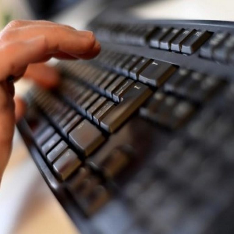 Murió el inventor de la función «copy-paste»