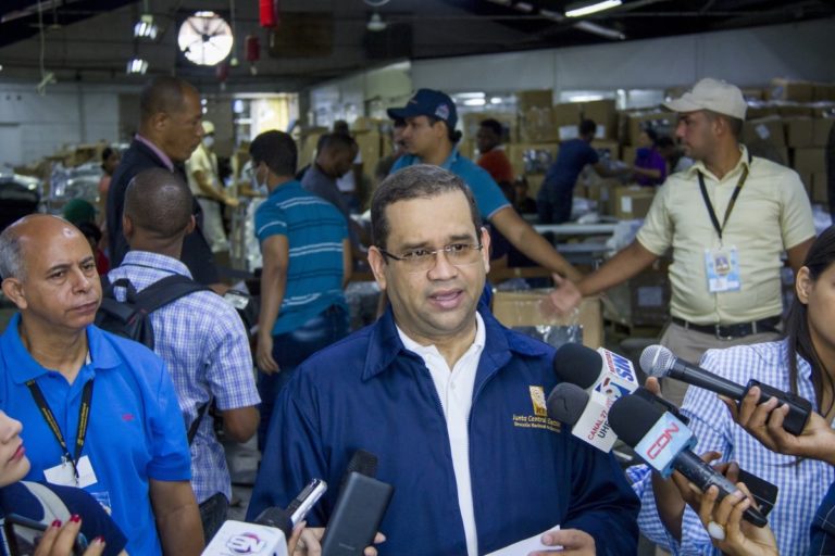 JCE inicia distribución del kit electoral hacia las 158 Juntas Electorales