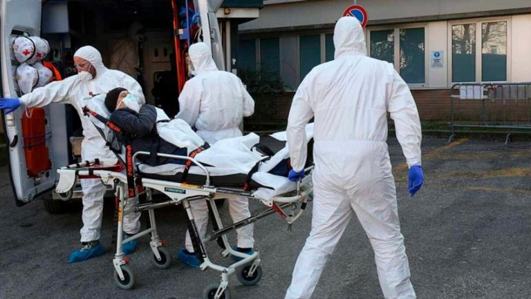 Estados Unidos se convierte en epicentro del coronavirus sin una estrategia nacional