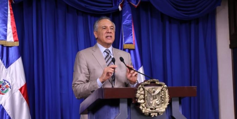 Peralta: Gobierno dará atención absoluta a sectores vulnerables durante aislamiento