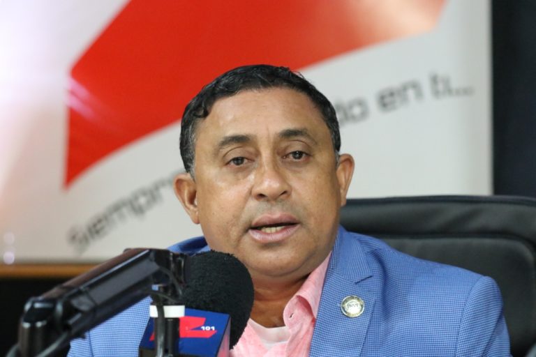 Escoto dice Danilo “ha sacado de la pobreza prácticamente al 50 %” de la población