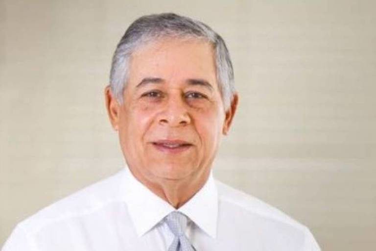 Trasciende Roberto Salcedo habría renunciado del gobierno, lo haría del PLD y apoyaría a Carolina y Abinaader