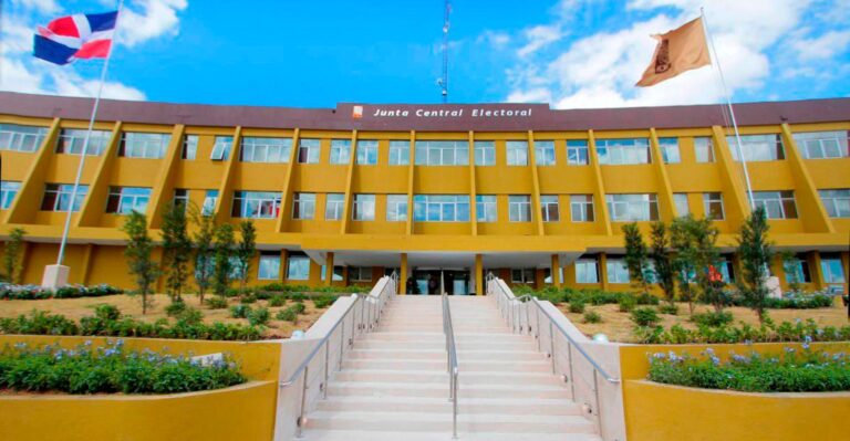 Pleno JCE entregará el jueves 11 de julio los certificados de elección a ganadores comicios del pasado 19 de mayo