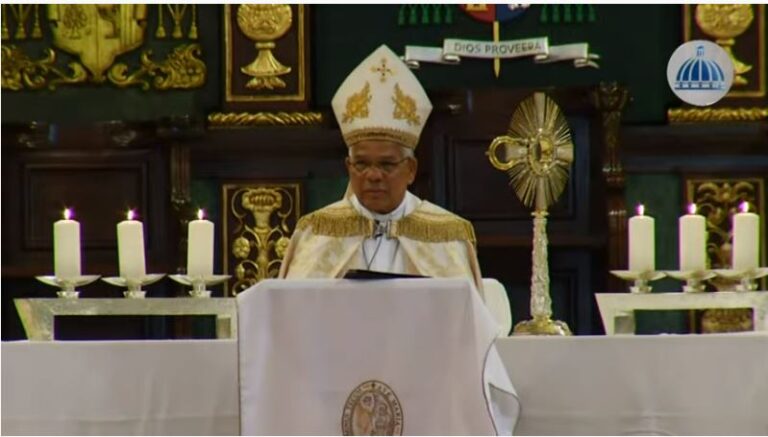 Arzobispo Ozoria critica insensibilidad ante la pandemia del Covid