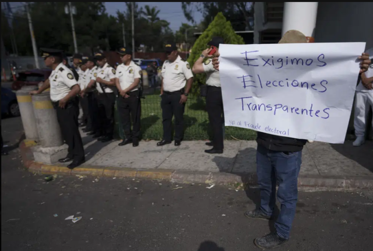 Guatemala: caso a caso de candidatos rechazados o admitidos