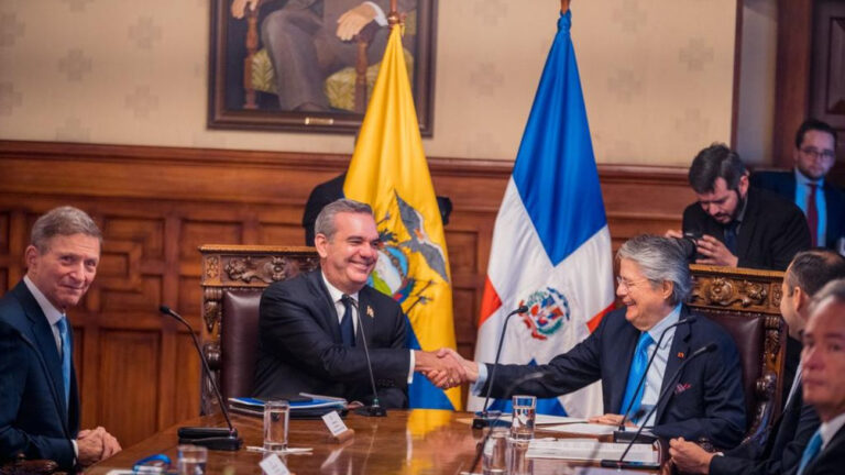 República Dominicana y Ecuador acuerdan iniciar conversaciones para evaluar posible explotación de gas natural; incremento de suministros iría en beneficio de ambas naciones