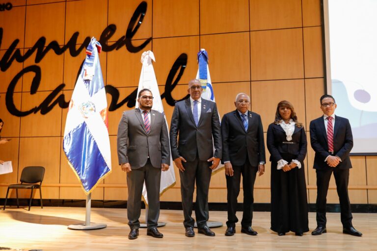 Contraloría y Digecog lanzan programa de capacitación dirigido a auditores 