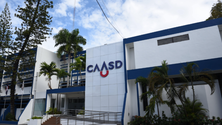 Pese a déficit la CAASD distribuye agua potable a sectores del Gran Santo Domingo