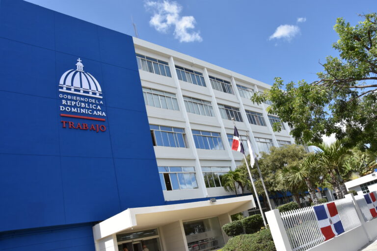 Ministerio de Trabajo invita a feria y jornada de empleo para Nagua y el Distrito Nacional
