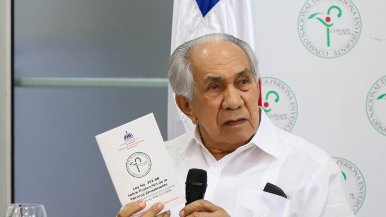 CONAPE recibe 10 millones de pesos en medicamentos e insumos