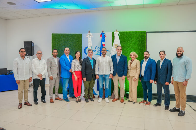 Premio Nacional de la Juventud 2024 se realizará por primera vez en Santiago
