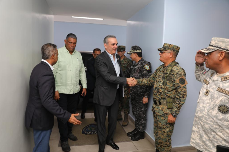 El presidente Abinader encabeza reunión de seguridad ciudadana