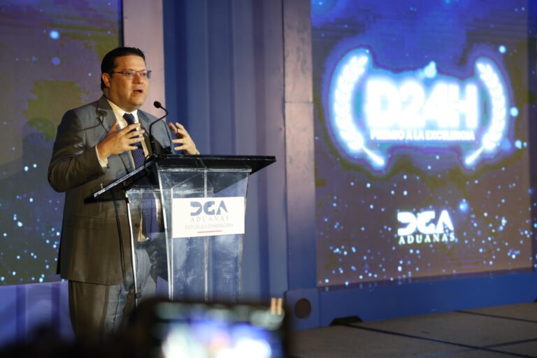 DGA anuncia mejoras en programa Despacho en 24 Horas