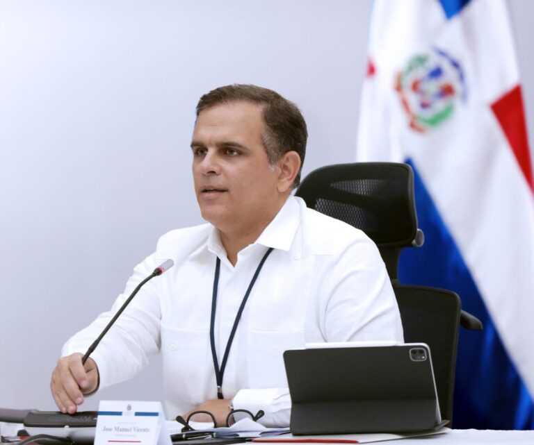 Moody’s mejora la perspectiva de la República Dominicana y reafirma la sostenibilidad de la deuda pública