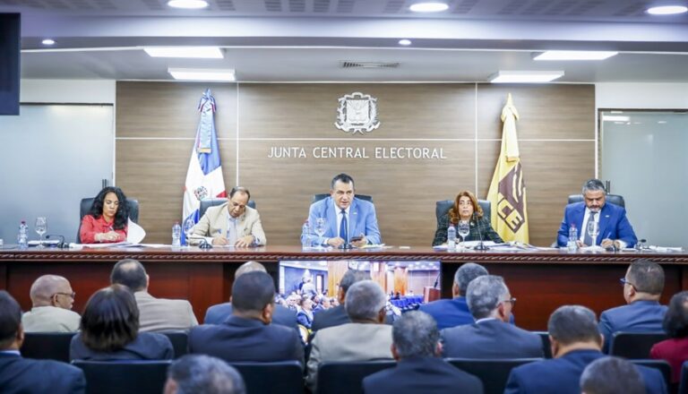 Pleno JCE realiza este martes la “Cumbre sobre el marco regulatorio de la precampaña y campaña electoral”