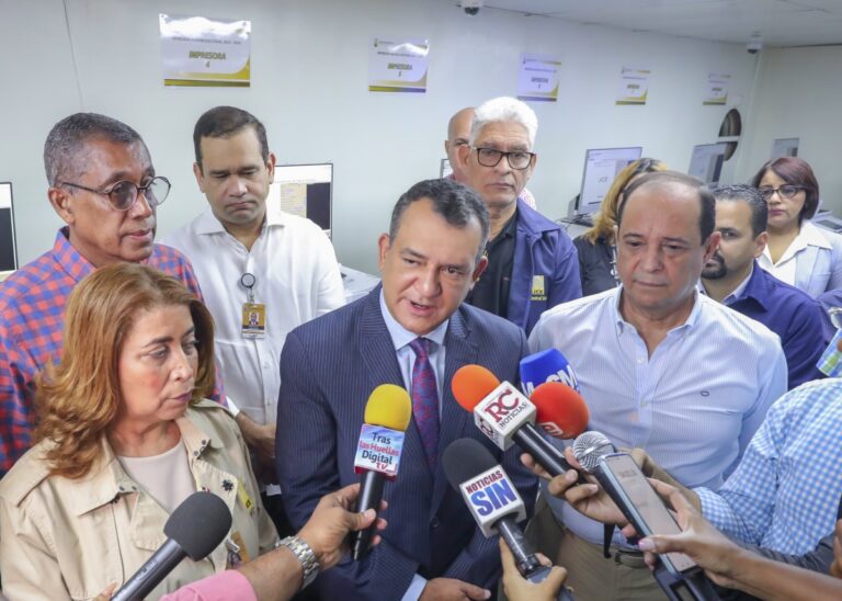 JCE inicia impresión del padrón electoral cerrado para primaria del PRM