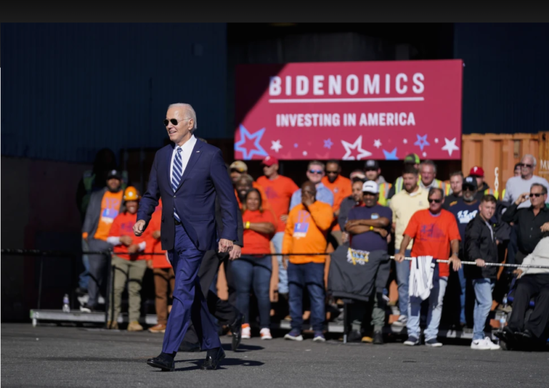 Biden posterga viaje en medio de guerra entre Israel y Hamas