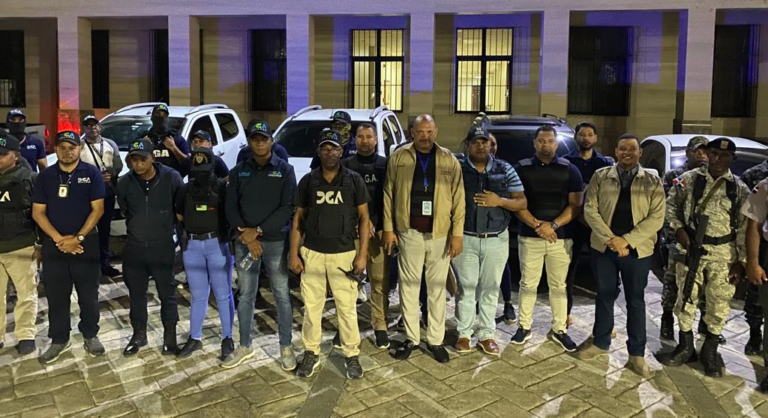 Ministerio Público realiza múltiples allanamientos contra red dedicada al contrabando y al lavado de activos