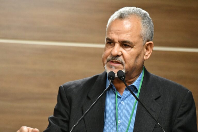 El partido Frente Amplio preocupado por circular emitida por el MAP sobre licencias de para candidatos que sean funcionarios o servidores públicos.