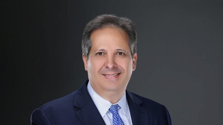 Ministro de Salud exhorta cuidar la alimentación y ejercitarse para prevenir enfermedades crónicas