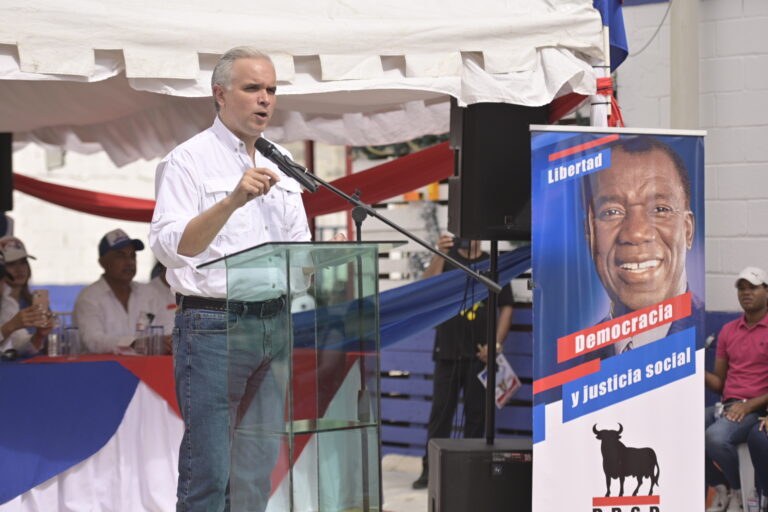 Luis Miguel De Camps vaticina triunfo arrollador para la Coalición que encabeza el PRM en la mayoría de los municipios del país. 
