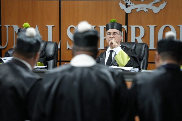 Tribunal Superior Electoral ordena Colegio de Abogados realice nuevo cómputo de votos emitidos en elección celebrada el 2 de diciembre sin aplicar pactos de alianzas irregulares aprobados mediante resolución CNE-(CARD)-009-2023