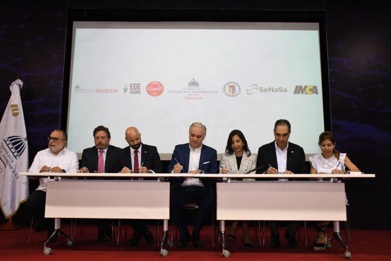 Ministerio de Trabajo lanza plan piloto voluntario Semana Laboral Reducida 