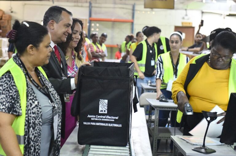 JCE culmina producción de 16,851 kits electorales para elecciones municipales de este domingo 18 de febrero