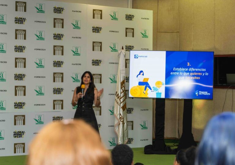 Banco Popular impulsa la educación financiera entre los jóvenes