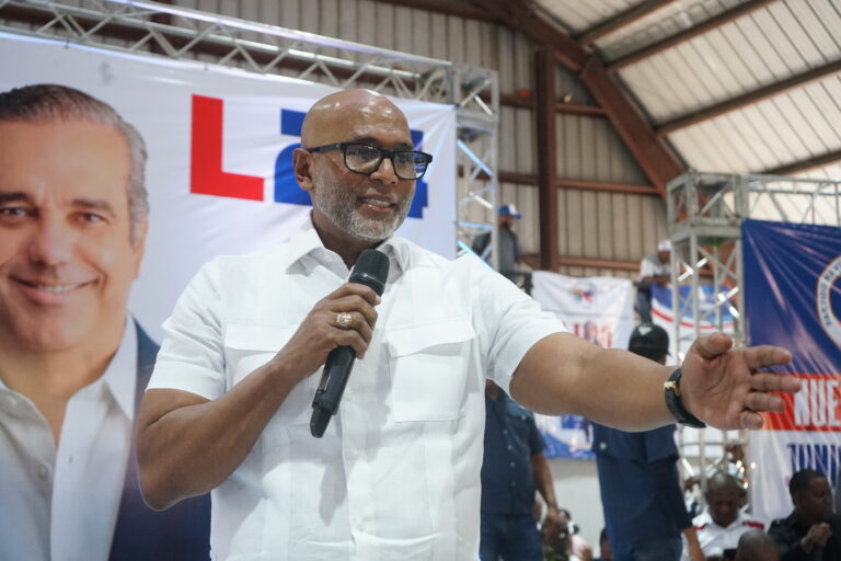 Ángel de la Cruz “a los verdes y morao los tenemos atrapao”.